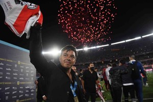 ELLITORAL_420857 |  Gentileza Gallardo ya llegó a la categoría de prócer en River. Otro título para el  Muñeco  que sigue haciendo historia.