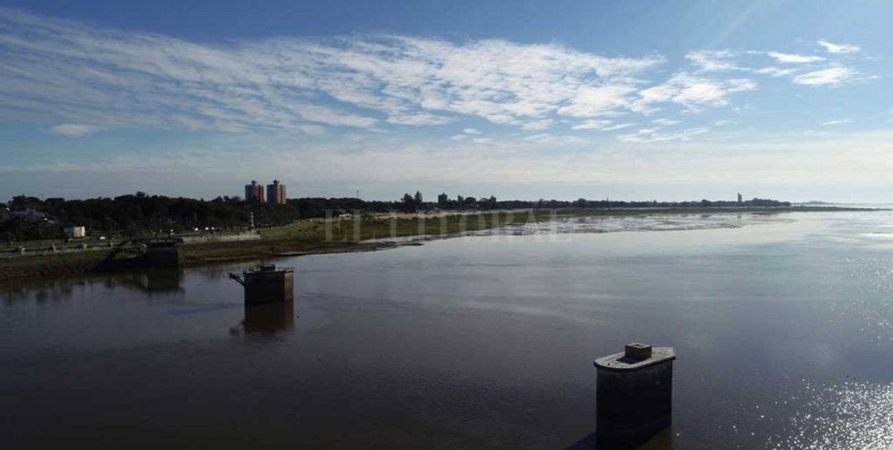 El Río Paraná volvió a descender en Santa Fe: 39 cm y récord