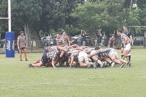 Gentileza Pruebas positivas. Santa Fe Rugby Club se midió amistosamente en Buenos Aires frente a Hindú Club, el mejor exponente de nuestro país de la última década.
