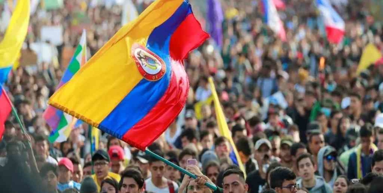 Convocan a una nueva "gran movilización" en Colombia para este miércoles