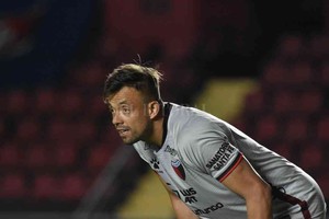 ELLITORAL_376681 |  Mauricio Garín Cachorro  Burián es uno de los pilares de un equipo que fue muy serio en los 13 partidos de la fase clasificatoria, que Colón ganó de punta a punta. Si hay penales, tiene  buena fama  demostrada en la Sudamericana del 2019.