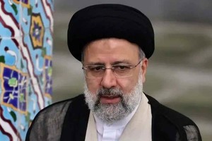 ELLITORAL_415752 |  Gentileza Ebrahim Raisi, presidente de Irán.  No retrocederemos de ninguna manera en los intereses del pueblo iraní , dijo.