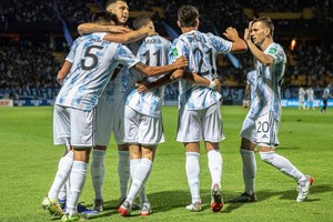 ELLITORAL_417804 |  Gentileza Con o sin Messi. Argentina se enfoca en el superclásico con Brasil y sueña con la clasificación a Qatar.