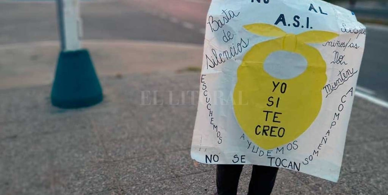 Manifestación por los abusos en Rincón: "Somos sobrevivientes"