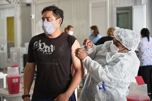 05/07/2021; Comienza la distribución de 500.850 dosis de Sputnik V contra el coronavirus.
Foto: Presidencia/Télam/CBRI