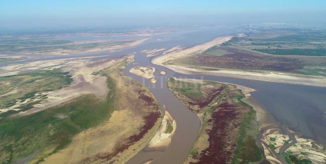 "La transformación de la laguna Setúbal en un delta no se detiene", advierte un geólogo santafesino