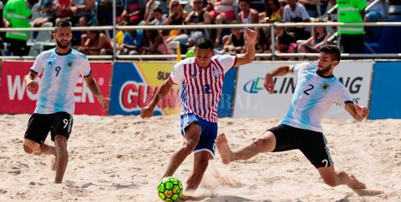 Pumpido siempre empuja para  Santa Fe: trae el mejor Fútbol Playa