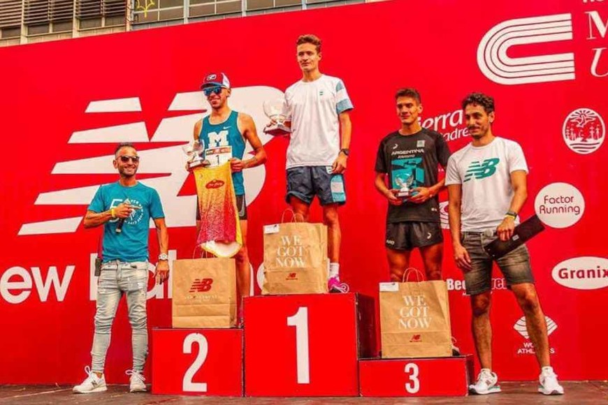 ELLITORAL_424916 |  Gentileza CADA Al ganar el evento en el Obelisco José Zabala obtuvo su consagración como uno de los mejores mediofondistas del país.