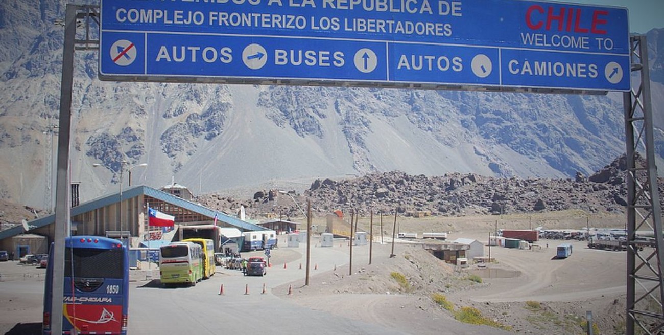Coronavirus: Chile no abrirá sus fronteras en octubre
