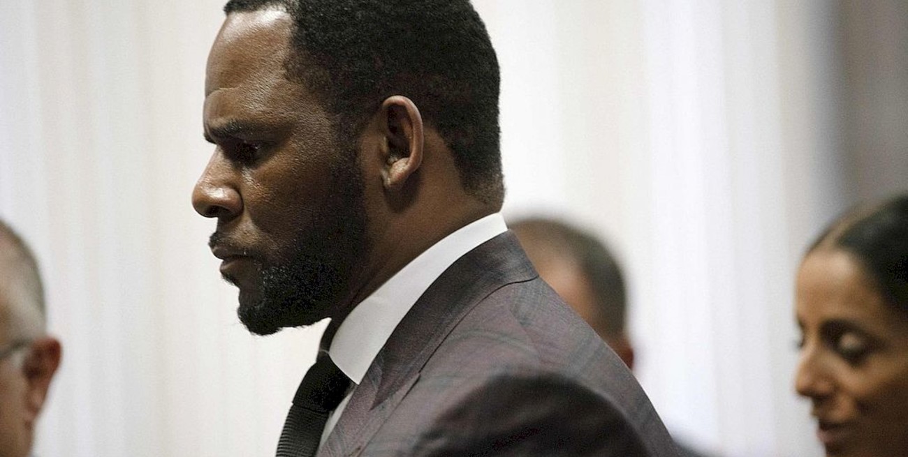 Nueva York: condenaron al cantante R. Kelly por abuso, tráfico sexual y crimen organizado