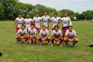 ELLITORAL_422839 |  El Litoral Los 11 que estuvieron a disposición para el trascendental encuentro ante Rosario. El único que falta en la foto es Agustín Foradini, el Capitán, quien por lesión no pudo ser parte.