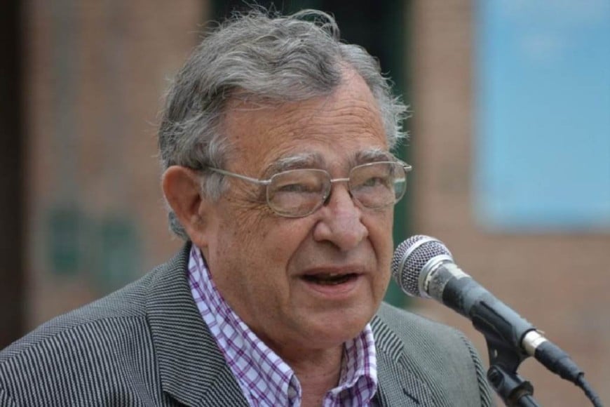 ELLITORAL_389696 |  Gentileza Roberto Landaburu, abogado e historiador.