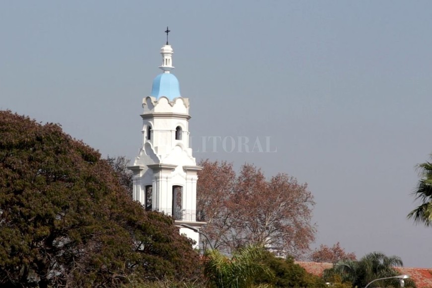 ELLITORAL_391252 |  Juan Vittori La increíble cúpula de la parroquia Nuestra Señora del Huerto, otro de los atractivos históricos de este barrio santafesino.