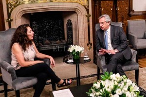 ELLITORAL_432809 |  Noticias Argentinas Caamaño junto a Alberto Fernández en una reunión