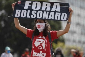 ELLITORAL_384595 |  Gentileza Mensaje bien claro. Una parte de la sociedad brasileña ya no quiere más a Jair Bolsonaro al frente de la presidencia.