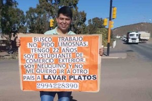 ELLITORAL_422132 |  Gentileza No pido limosnas. Soy estudiante de comercio exterior , explicó Néstor Antonio España.