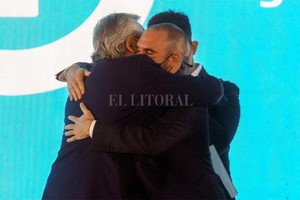 ELLITORAL_429071 |  Noticias Argentinas Alberto Fernández y su ministro de Economía, Martín Guzmán.