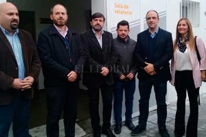 ELLITORAL_219515 |  Gentileza Municipalidad de Santa Fe José Corral.  En el último año, por primera vez, hubo más cremaciones que entierros. Por eso estamos muy próximos a habilitar dos hornos nuevos, para dar respuesta adecuada al servicio , contó el intendente.