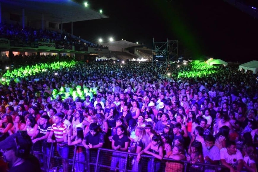 ELLITORAL_422361 |  Gentileza VE Eventos Con un marco de publico de aproximadamente 7.000 personas pasó la primer jornada de las tres programadas para esta edición.