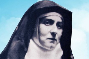 ELLITORAL_396164 |  Archivo Edith Stein, venerada en la Iglesia Católica como virgen y mártir, nació en Breslavia, por entonces territorio alemán, en una familia judía y murió en las cámaras de gas del campo de exterminio nazi de Auschwitz-Birkenau.
