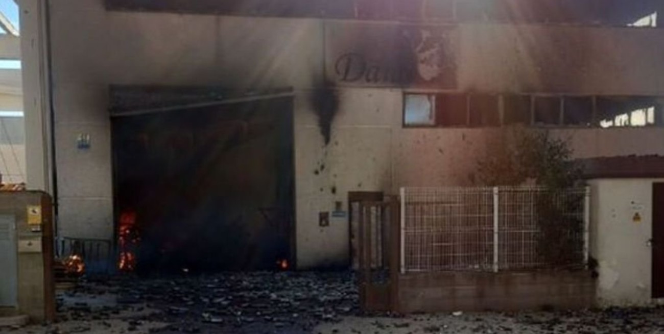 Trece heridos tras la explosión en una empresa de residuos químicos en Tarragona