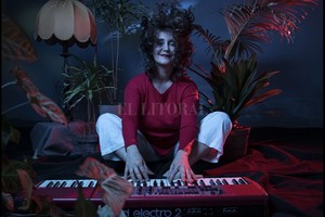 ELLITORAL_395295 |  Gentileza Alan Anderson Con enorme alegría recibimos el disco para darle cobijo en el catálogo de Shagrada Medra. Cada hermosa música de Silvina Gómez fue tratada con una particular creatividad , apuntó Carlos  Negro  Aguirre sobre  Volátil .