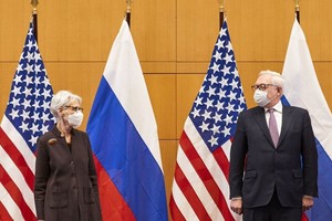 ELLITORAL_430852 |  Télam La subsecretaria de Estado norteamericana, Wendy Sherman, junto al vicecanciller ruso, Serguei Riabkov en Ginebra el 10 de enero de 2022.