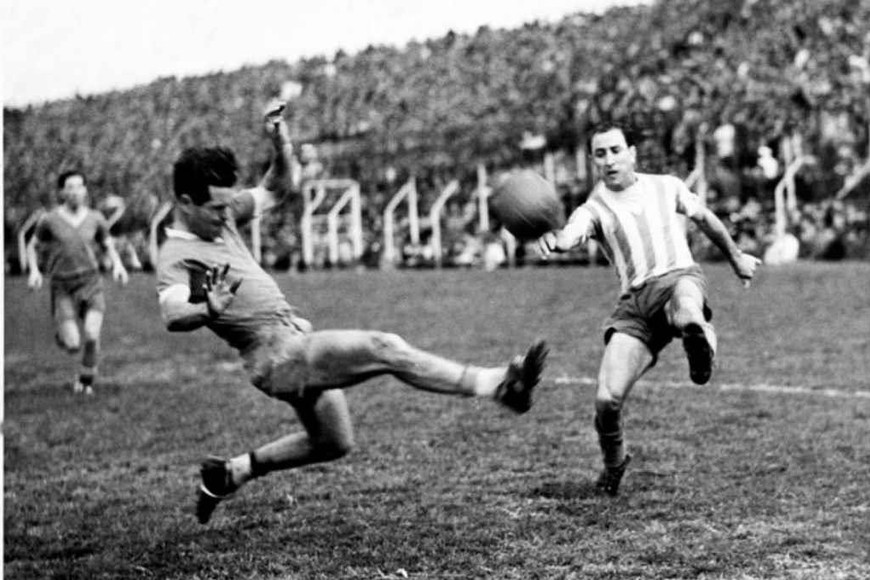 ELLITORAL_429169 |  Gentileza El  Chueco  Enrique García, integrante del Gimnasia campeón en 1931, luego fue gran figura en Racing de Avellaneda.