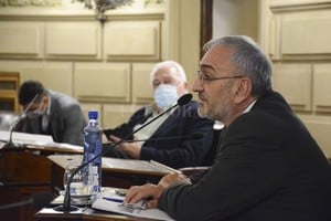 El Litoral El Senado insiste con reformas a la Caja de Pensiones Sociales, que pasan a Diputados. En 2020 perdieron estado parlamentario.