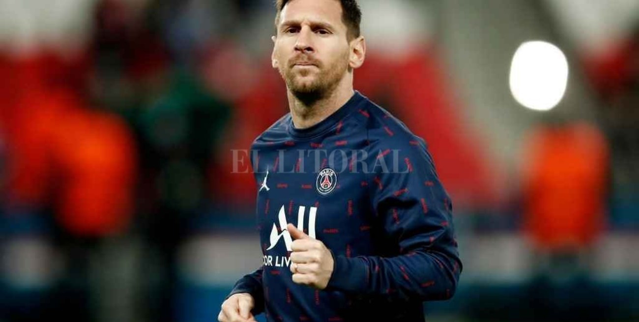 Lionel Messi en el 11 ideal de la temporada de la Federación de Historia y Estadística del Fútbol