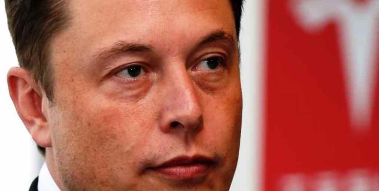 Elon Musk anunció que Tesla dejará de aceptar Bitcoin como medio de pago para sus vehículos 