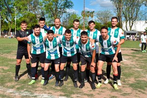 Gentileza Liga Paivense Polideportivo Llambi Campbell venció como local a Polideportivo Videla 3 a 0.