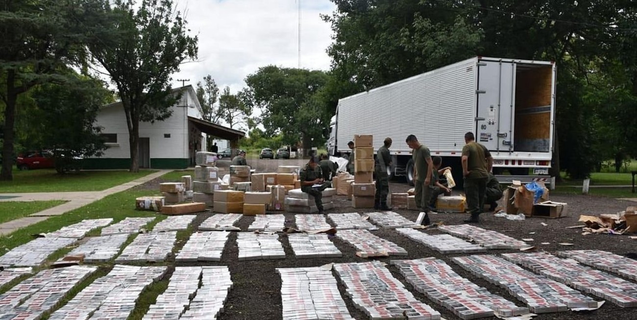 Gendarmería decomisó mercadería ilegal valuada en más de $ 3 millones cerca de San Justo