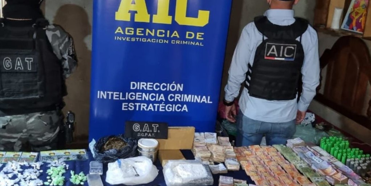 Rosario: detienen a tres policías por recibir un soborno de 50 mil pesos