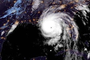 ELLITORAL_225643 |  Twitter oficial del National Hurricane Center. Se estima que  Michael  tocará tierra en el estado de Florida este miércoles y causará además vientos y fuertes lluvias también en partes de los estados de Georgia y Alabama, en el sur de Estados Unidos.