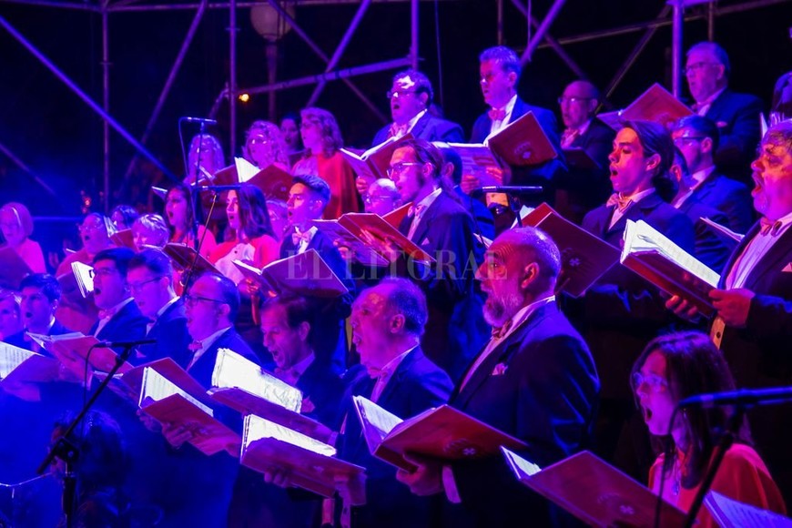 ELLITORAL_423243 |  Gentileza Coro de La Merced D.R