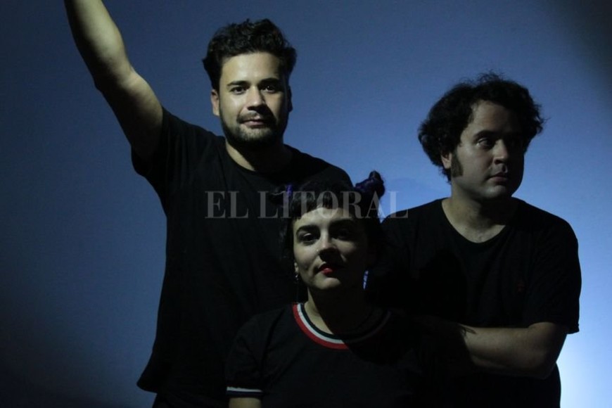 ELLITORAL_423322 |  Gentileza Repelente Famélicos.