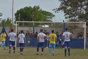 Luis Cetraro El penal ejecutado por Brian Pereyra ya se transformó en el 2-1 definitivo en el Tesoro Ferrero.