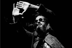 ELLITORAL_261582 |  Gentileza Santiago ?Gallo? Bluguermann Ramljak retratado por Santiago  Gallo  Bluguermann, fotógrafo y realizador de los materiales audiovisuales del grupo.