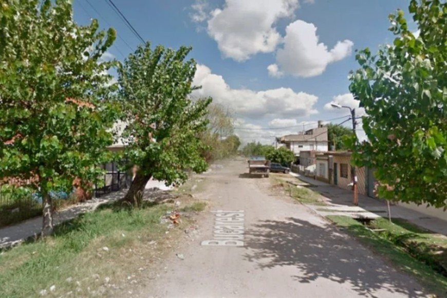 ELLITORAL_422055 |  Gentileza Damián tiene unos departamentos en alquiler sobre Bucarest al 2.500 en Ingeniero Budge.