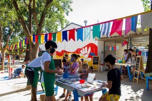 ELLITORAL_360588 |  Gentileza Municipalidad de Santa Fe Con los protocolos y distanciamiento necesarios, la Municipalidad de Santa Fe también propuso una intensa agenda de actividades deportivas y culturales para disfrutar de lo que resta de la temporada estival en los solariums y parques de Santa Fe.