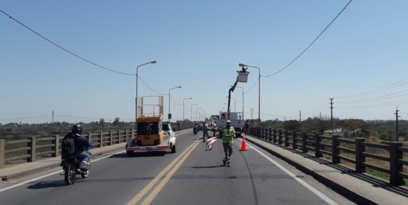 Por cambio de luminaria en el puente Carretero habrá reducción de calzada