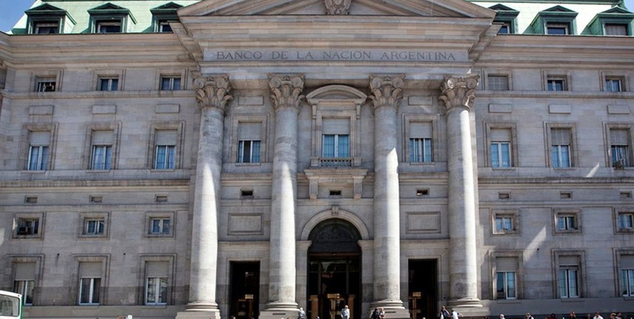 Polémica: los empleados del Banco Nación cobrarán un bono de $ 66.000 