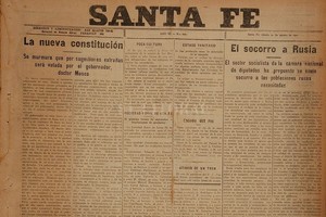 Hemeroteca del Archivo General de la Provincia Portada del diario Santa Fe en la que se anuncia el posible veto del Poder Ejecutivo.