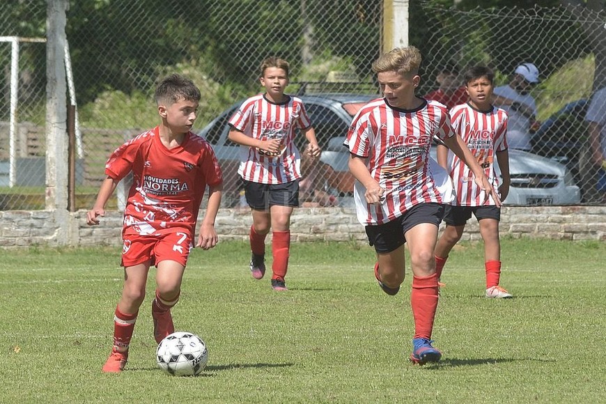 ELLITORAL_416255 |  Flavio Raina Domingo de fútbol. Independiente, por la Liga, recibió a Colón de San Justo en un partido de la categoría 2009 y por la Copa de Oro.