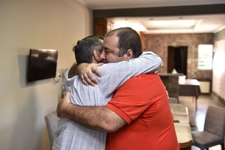 ELLITORAL_238858 |  Ministerio de Educación de la Nación El docente fue felicitado personalmente por el ministro de Educación nacional.