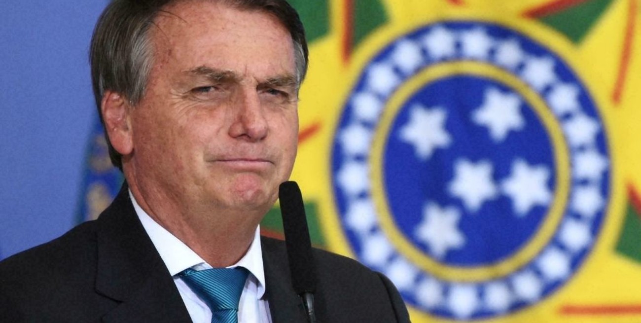 Jair Bolsonaro anunció que no asistirá a la asunción de Gabriel Boric en Chile
