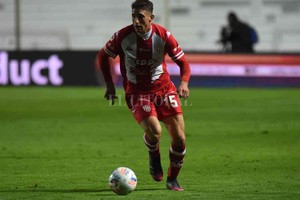 Manuel Fabatía Otra vez la mira de Orlando City se posa sobre Gastón González. ¿Cumplirán esta vez con las pretensiones de Spahn?