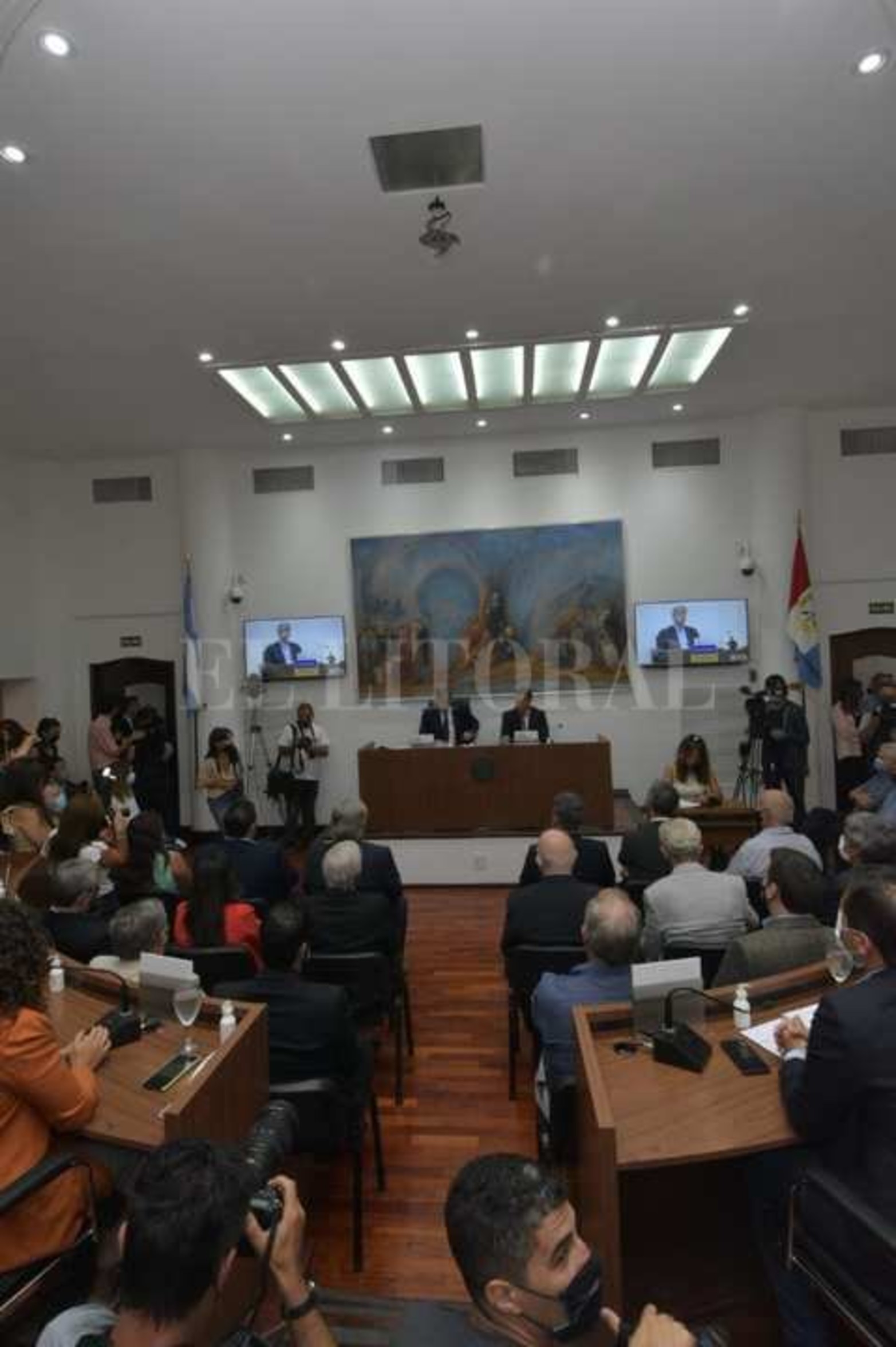 El intendente Emilio Jatón dejó inaugurado el inicio de sesiones ordinarias del Concejo Municipal.