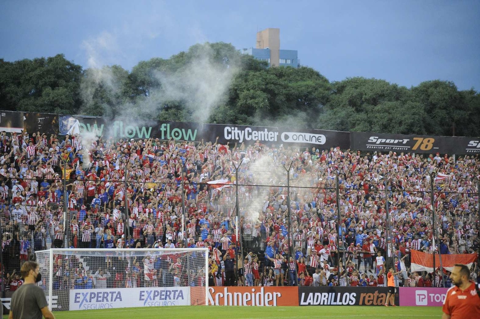 Unión derrotó a Sportivo Las Parejas en los penales y avanzó a los 16avos de final de la Copa Argentina.
